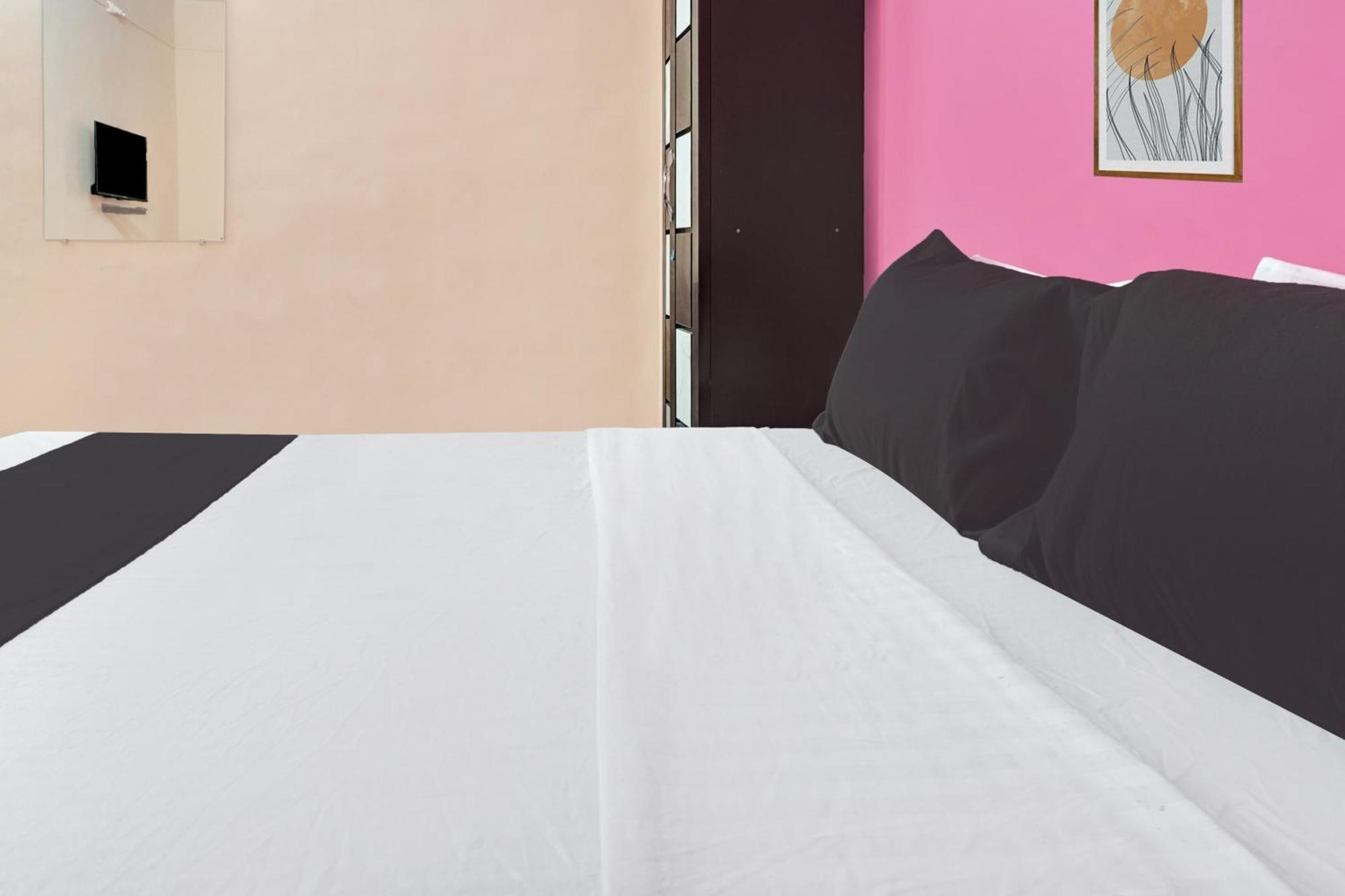 Hotel O Sky 7 Lodge Pimpalwandi Екстериор снимка