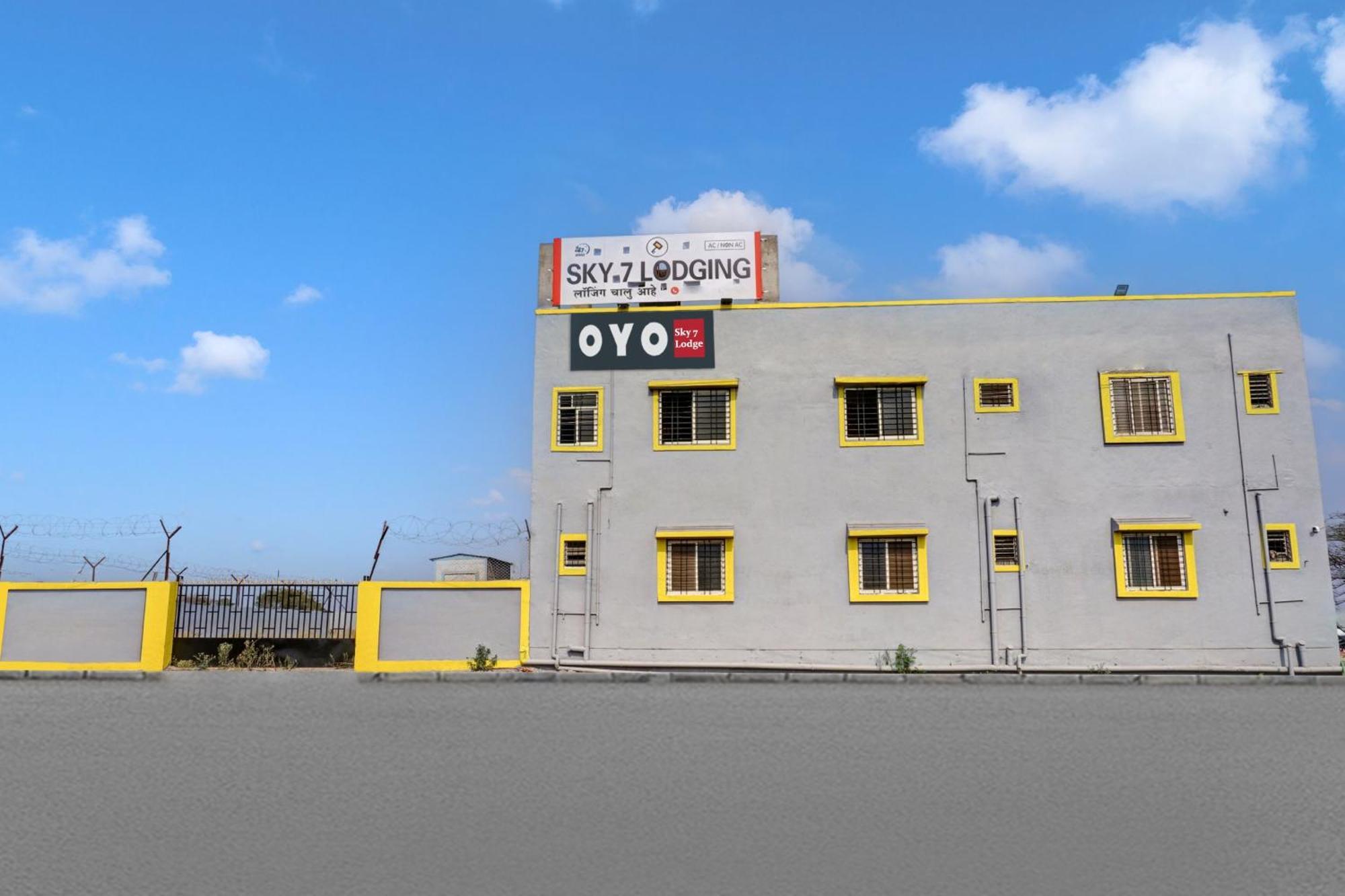 Hotel O Sky 7 Lodge Pimpalwandi Екстериор снимка