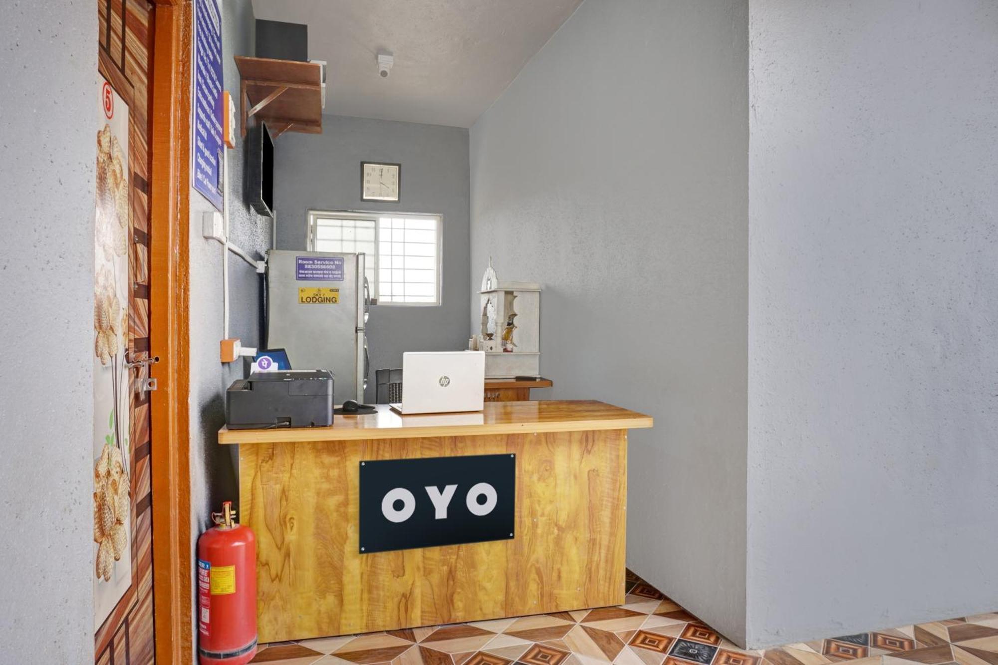 Hotel O Sky 7 Lodge Pimpalwandi Екстериор снимка